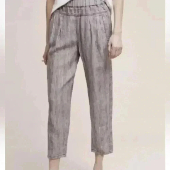 Anthropologie Pants - Anthropologie Hei Hei Pants Women's Size Small Beach Bound Grey Crop